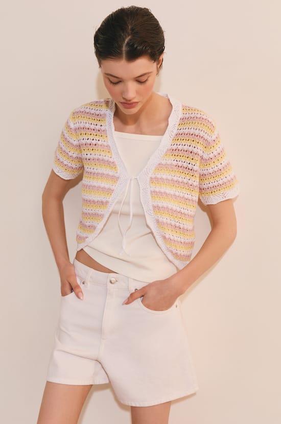 Cardigan manches courtes ouvert sur le devant;${refinementColor}