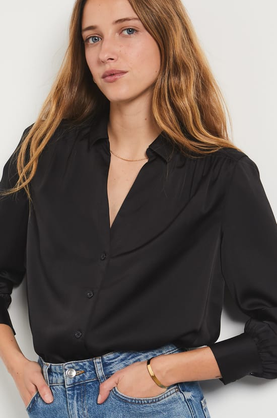 Chemise satinée;${refinementColor}