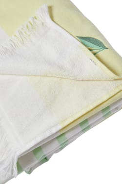 Fouta en coton &agrave; rayures &agrave; motif cerise;${refinementColor}