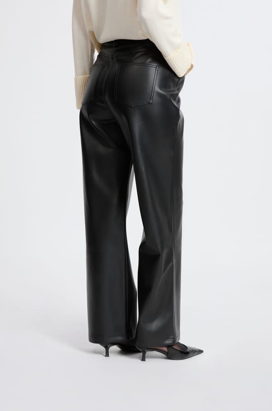 Pantalon large en effet cuir;${refinementColor}