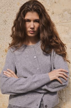 100% Cashmere Long-Sleeved Cardigan;${refinementColor}