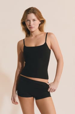 Camisole mit integriertem BH;${refinementColor}