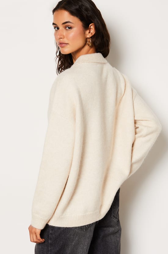 Pull col boutonné;${refinementColor}