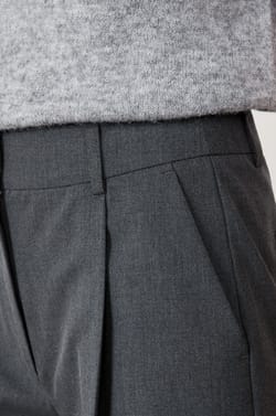 Straight Cut Shorts;${refinementColor}