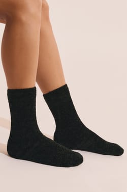 Warm Socks;${refinementColor}