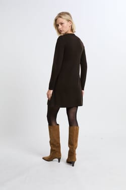 Robe à manches longues avec laine;${refinementColor}