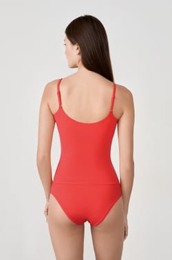 Top en microfibre avec brassière intégrée;${refinementColor}
