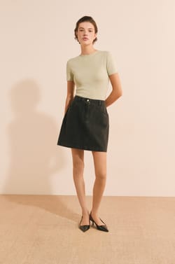 Pull manches courtes avec coton;${refinementColor}