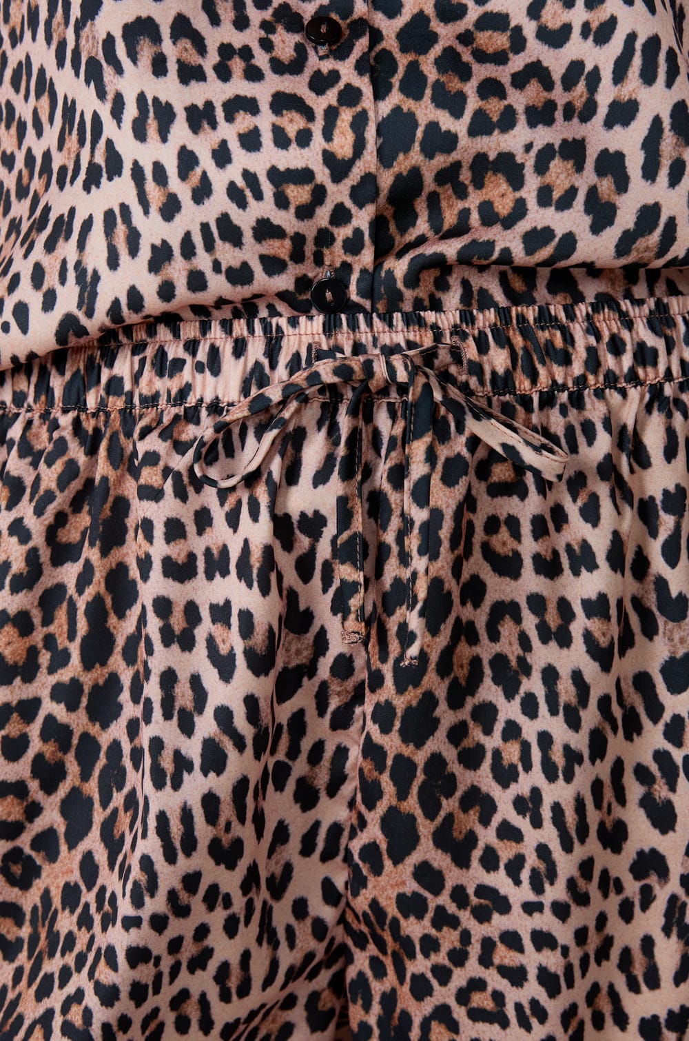 Leopard print pyjama shorts;${refinementColor}