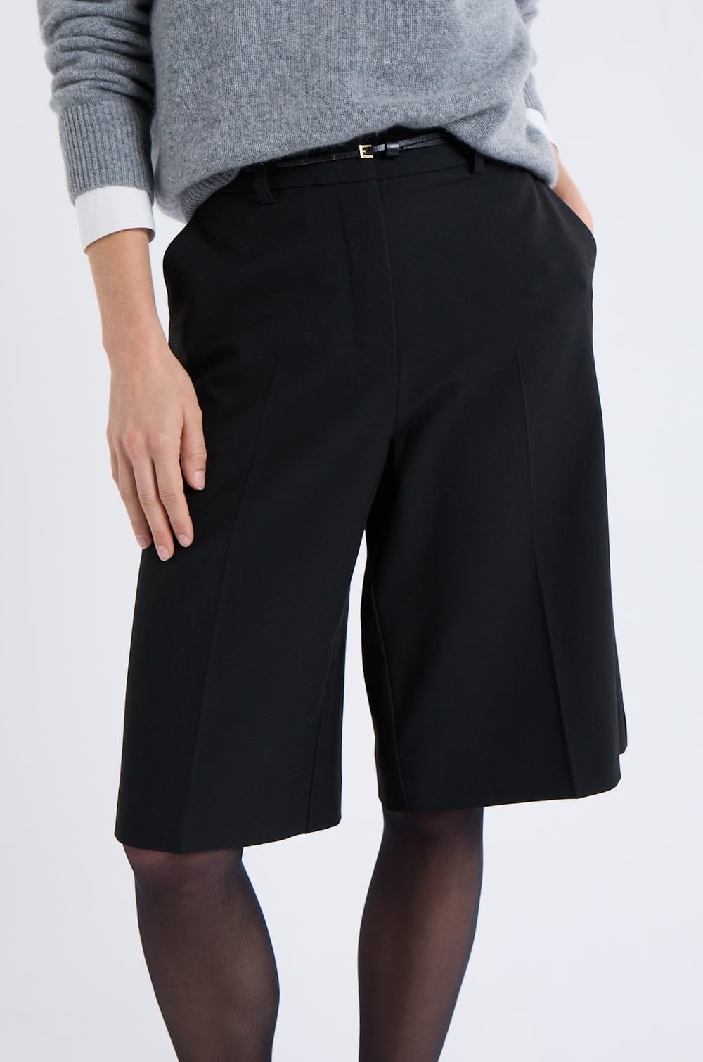 Short bermuda;${refinementColor}