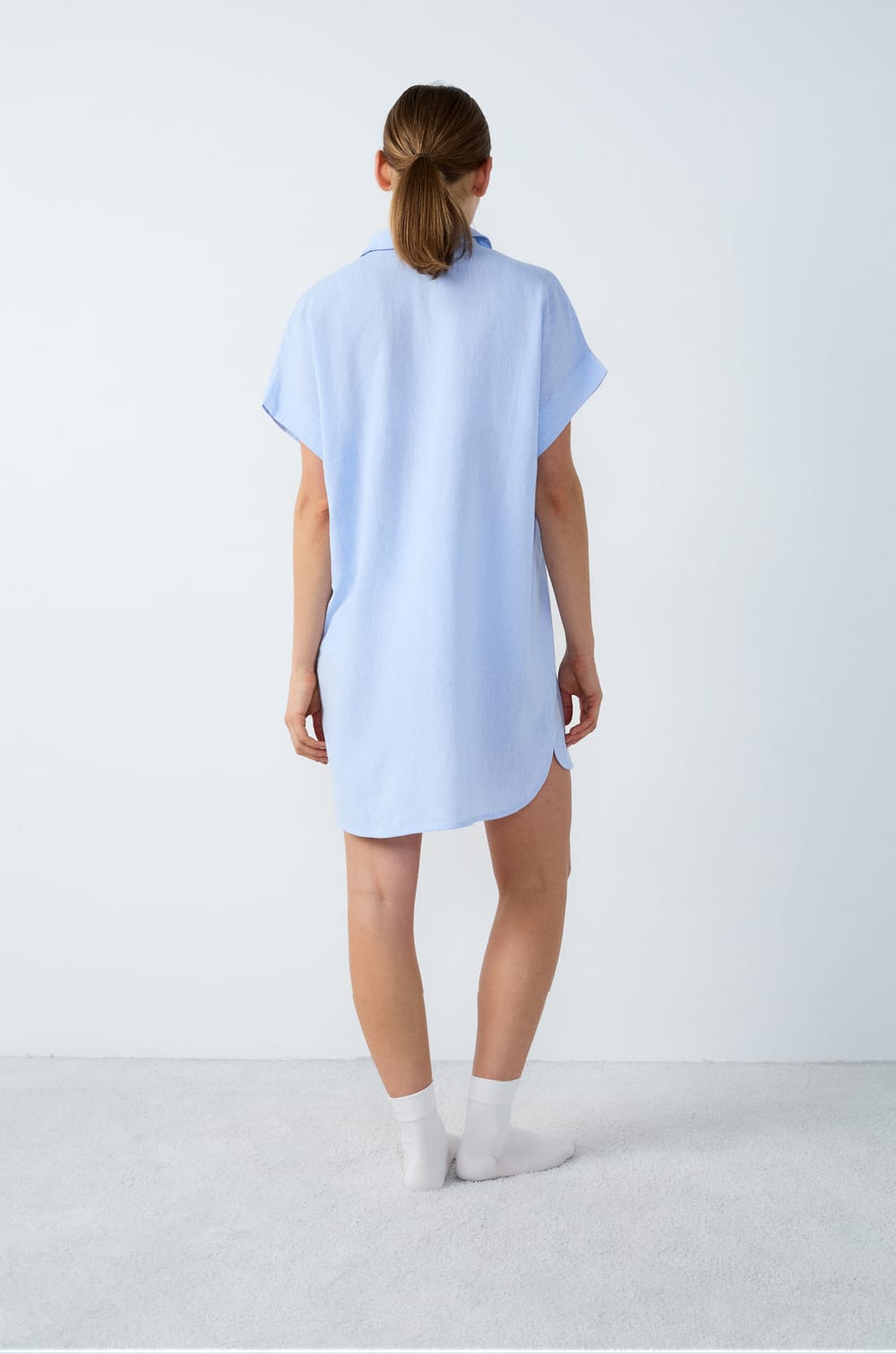 Short-Sleeved Linen Nightshirt;${refinementColor}