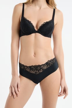 Boyshort with Lace Details;${refinementColor}