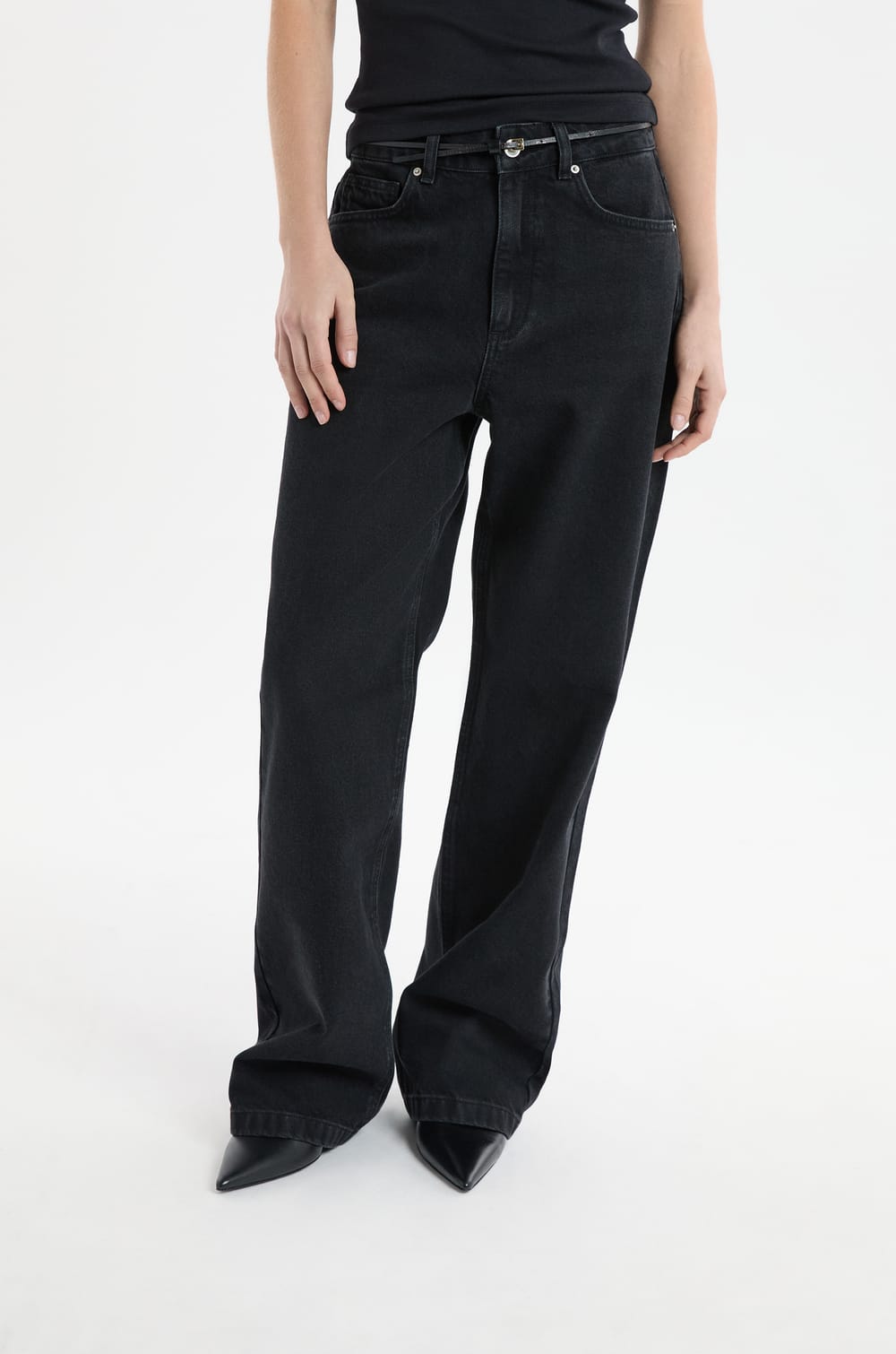 Jean large en coton;${refinementColor}