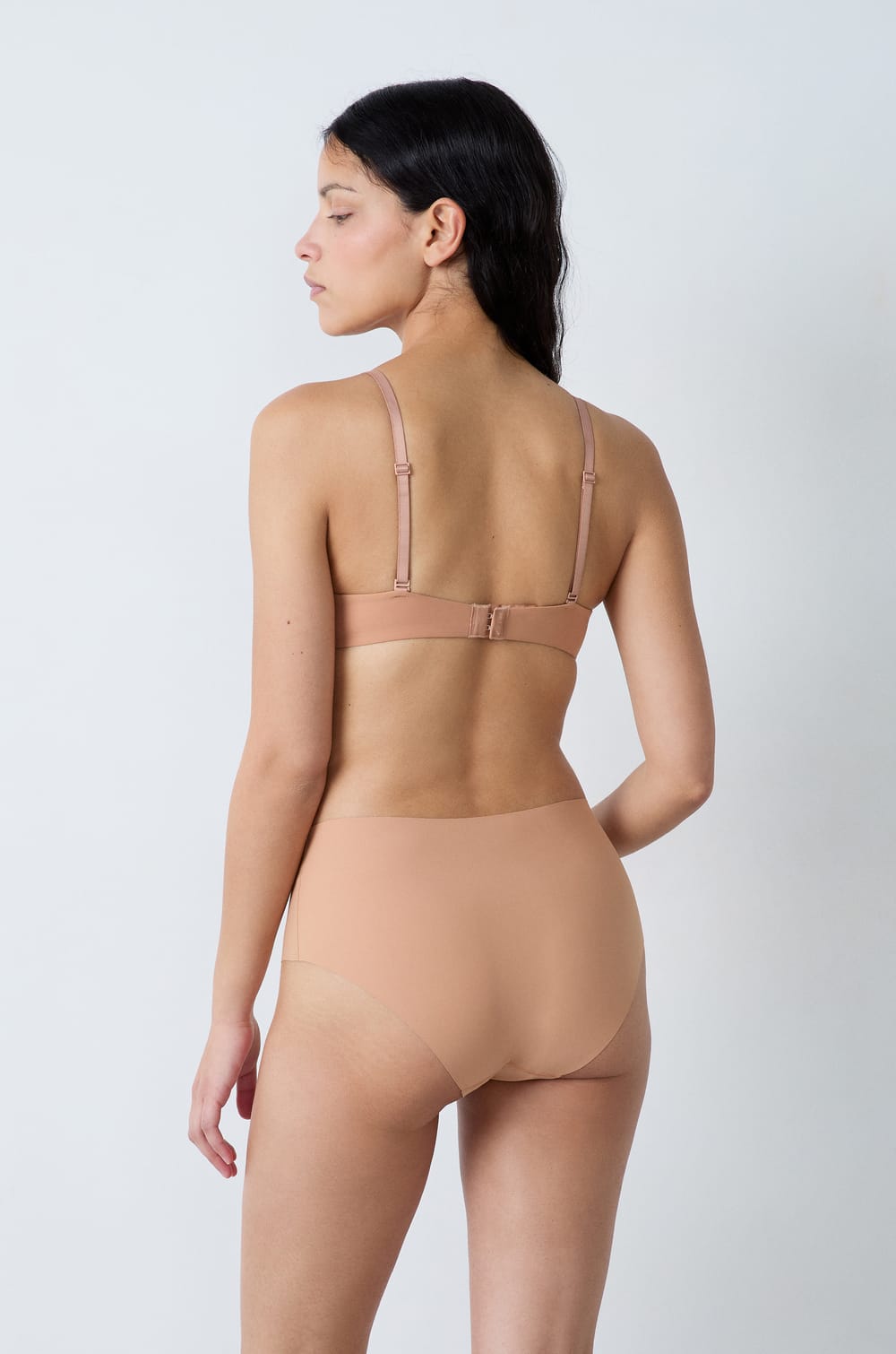 Shorty aus Mikrofaser;${refinementColor}