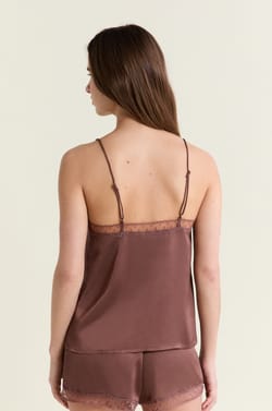 Caraco satin&eacute;;${refinementColor}