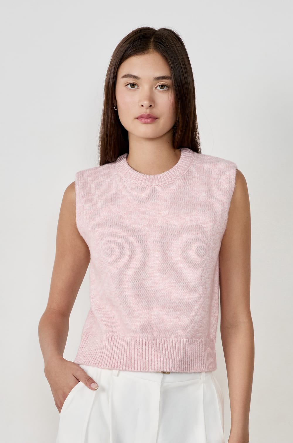 Sleeveless Sweater;${refinementColor}