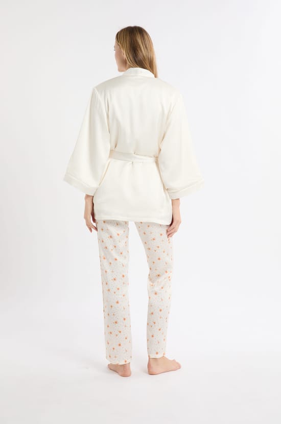 Ensemble de pyjama 3 pièces en satin;${refinementColor}