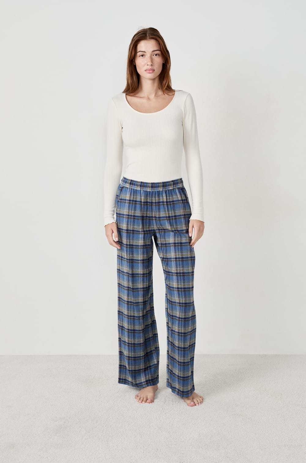 Pantalon de pyjama à carreaux;${refinementColor}