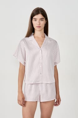Chemise de pyjama en satin à rayures;${refinementColor}