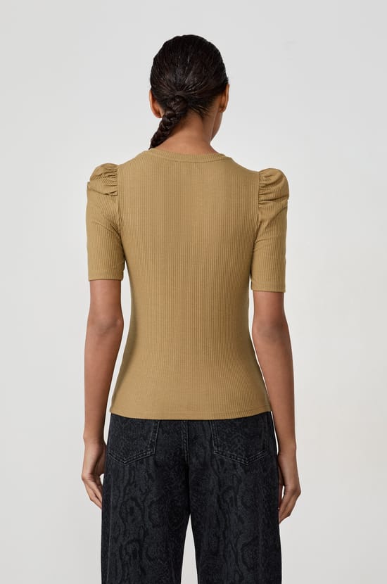 Short-sleeved T-shirt with puff shoulders;${refinementColor}