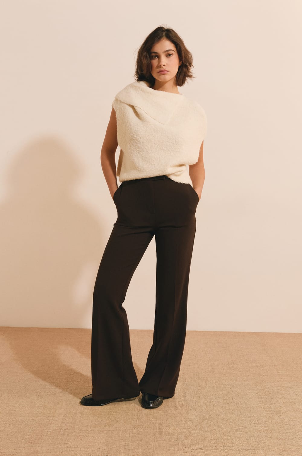 Pantalon droit;${refinementColor}