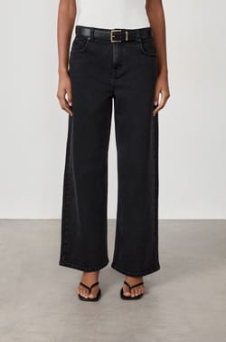 Rechte jeans;${refinementColor}