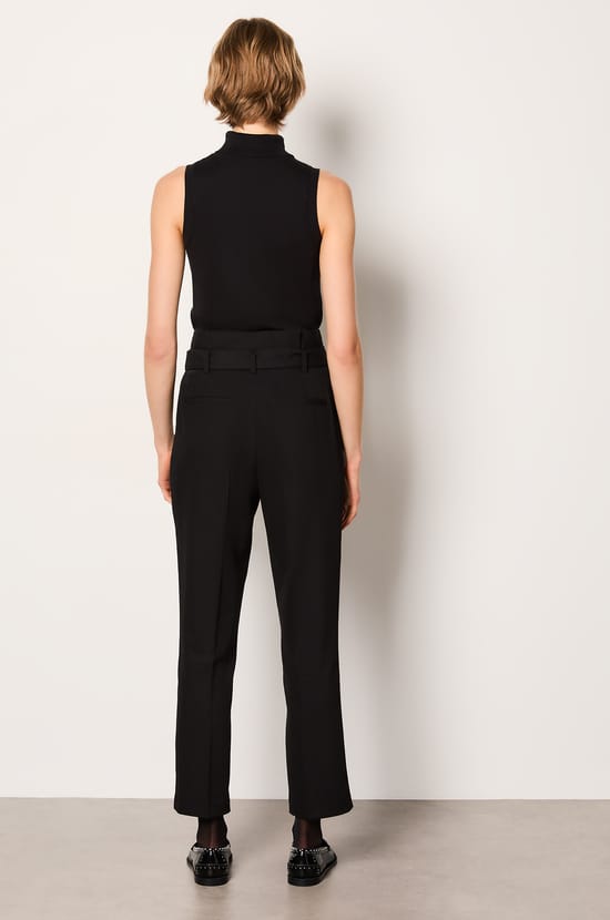 Pantalon coupe droite;${refinementColor}