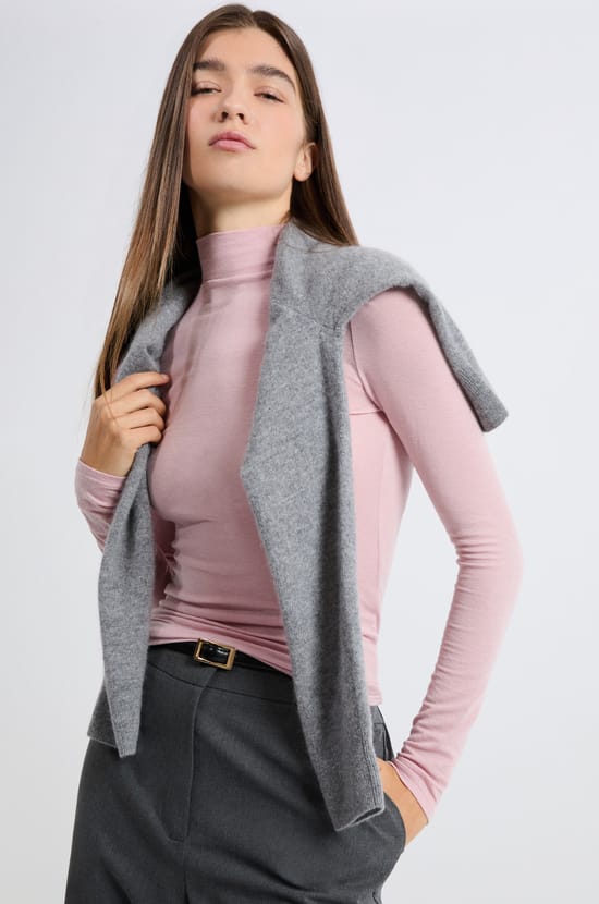 Long-sleeved high neck T-shirt;${refinementColor}