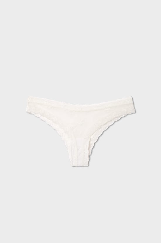 Bresilien en dentelle;${refinementColor}