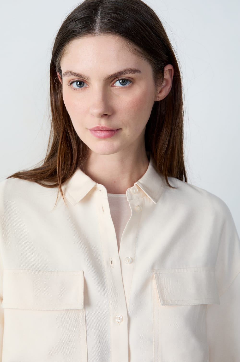 Shirt with Pockets;${refinementColor}