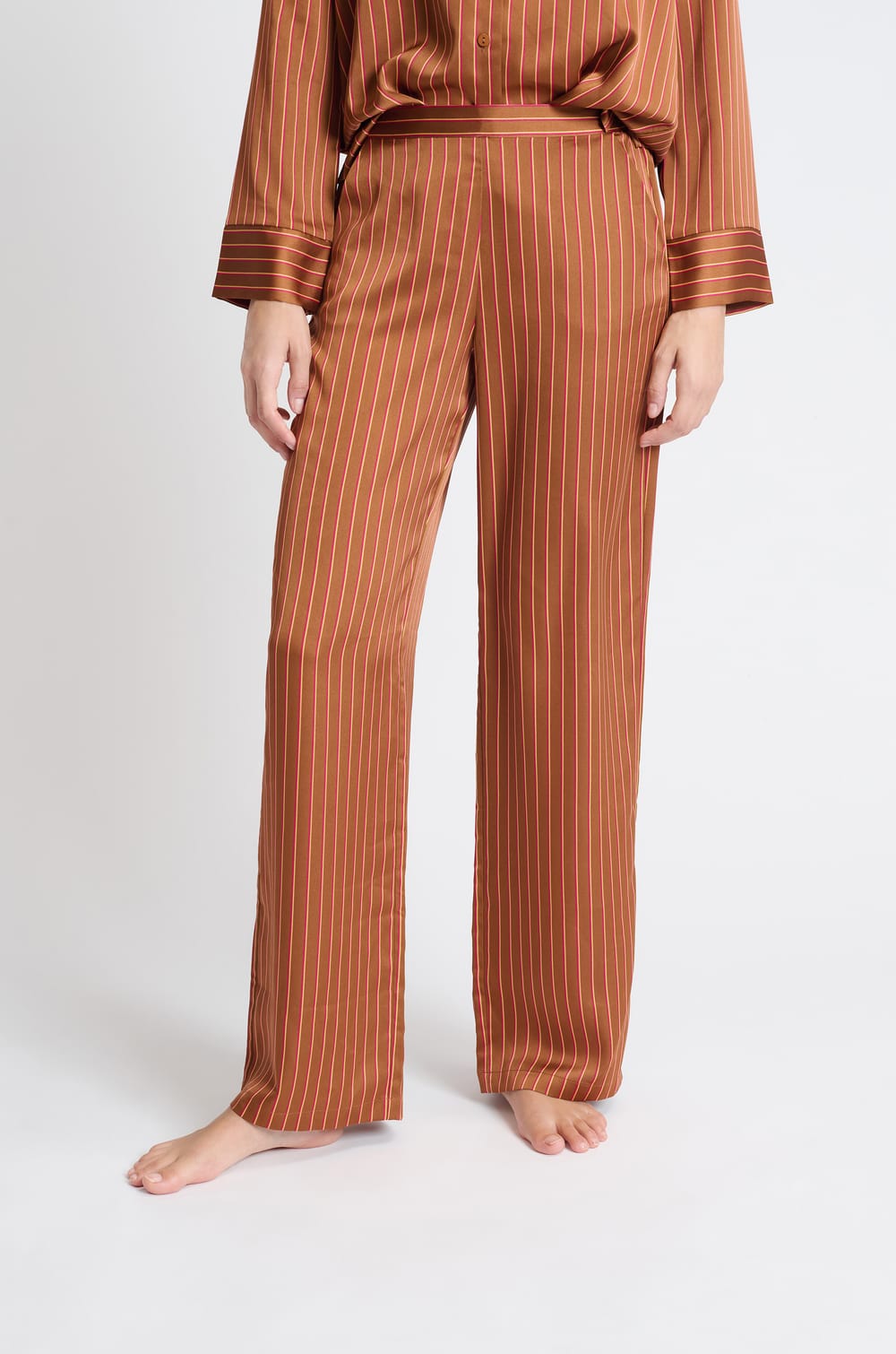 Pantalon de pyjama satiné à rayures;${refinementColor}