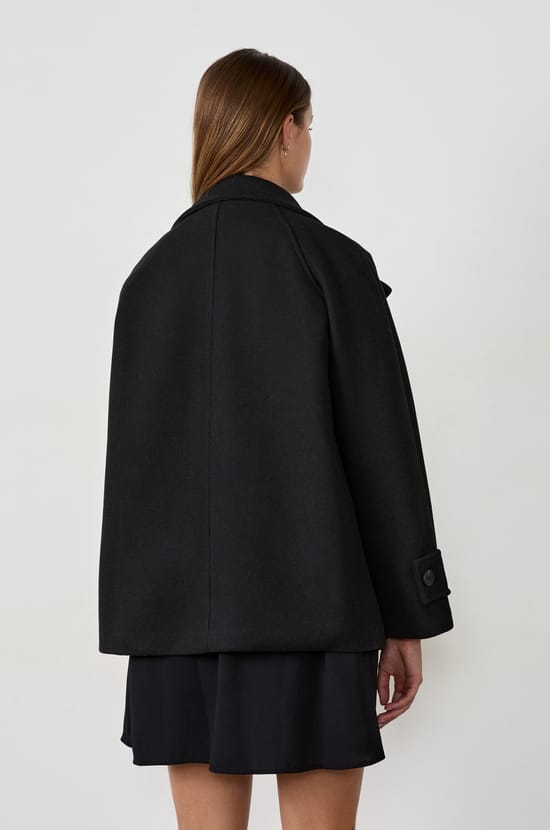 Mid-length coat with buttons;${refinementColor}