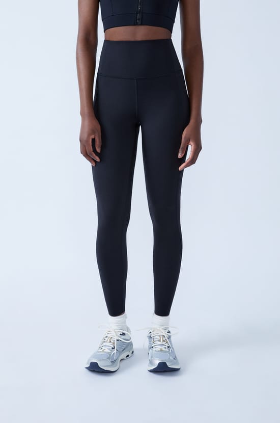 Shaping Legging with Tummy Control Effect;${refinementColor}