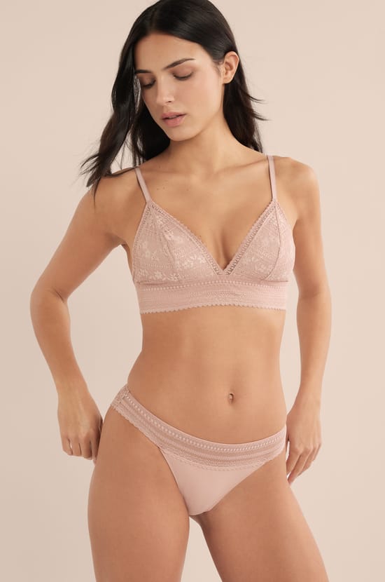 Sujetador N.8 - Tri&aacute;ngulo sin aros de encaje ;${refinementColor}