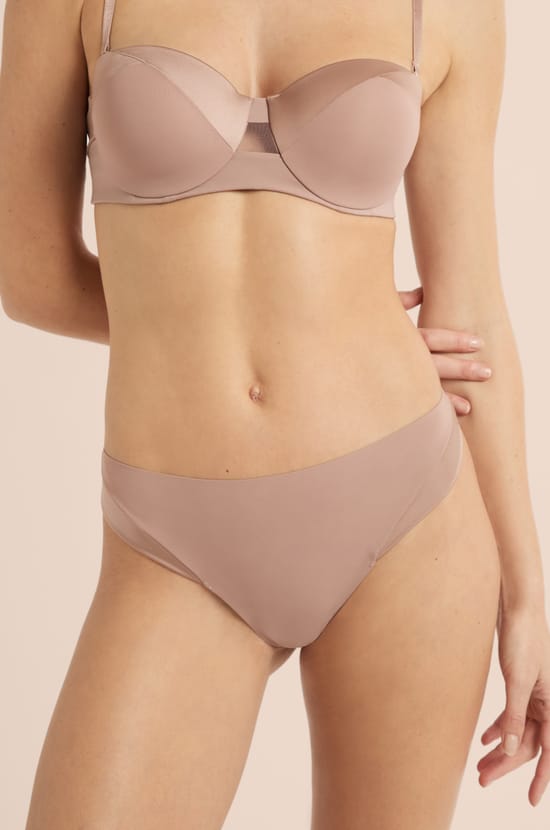 Satin microfibre tanga;${refinementColor}