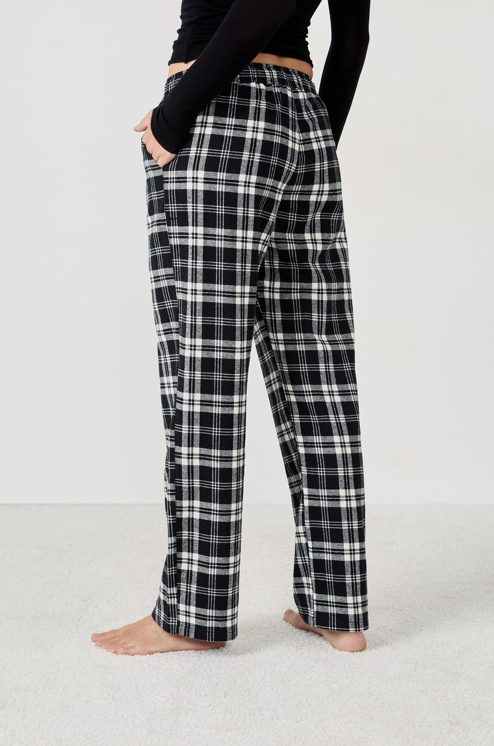 Pantalon de pyjama à carreaux;${refinementColor}