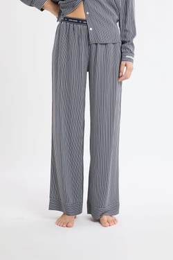 Pantalon de pyjama à rayures et taille élastique;${refinementColor}