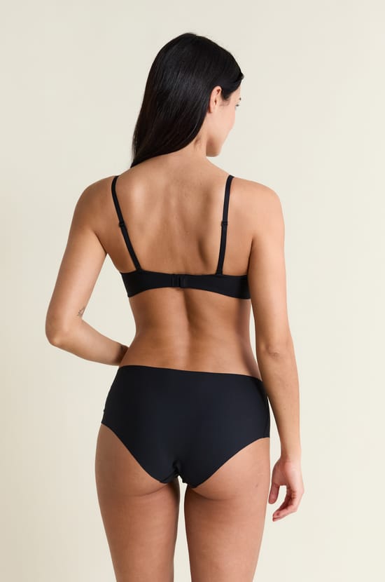 Wireless Lightly Lined Bra in Microfiber;${refinementColor}