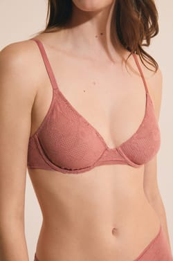 Lace Hipster;${refinementColor}