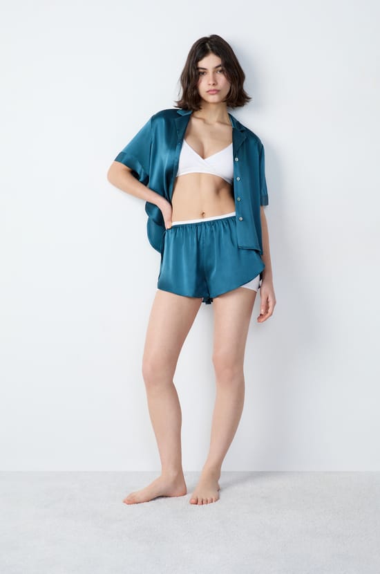 Short de pyjama en soie;${refinementColor}