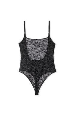 Body in luipaard flocked tule;${refinementColor}