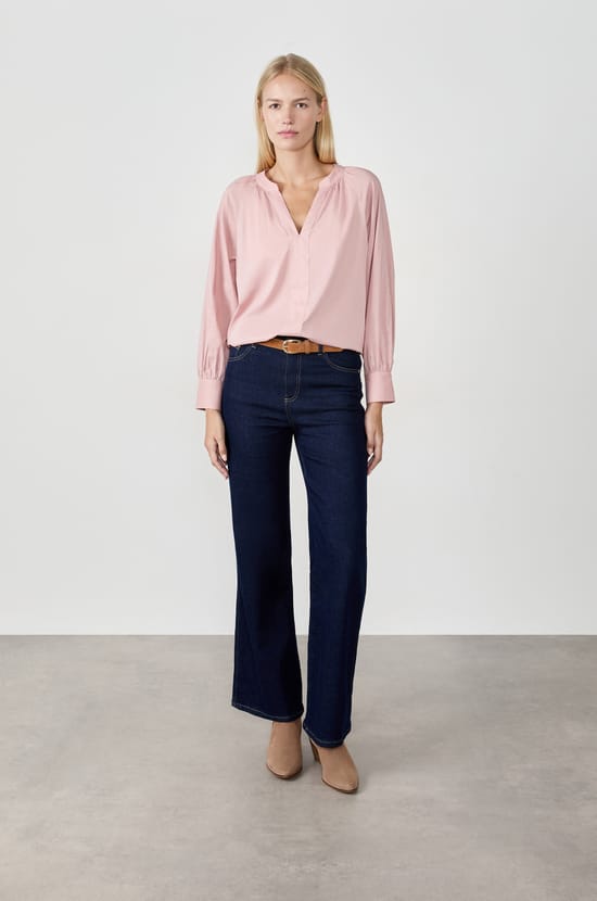 Blouse col V;${refinementColor}