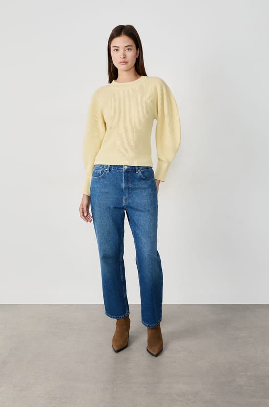 Pull à manches bouffantes;${refinementColor}