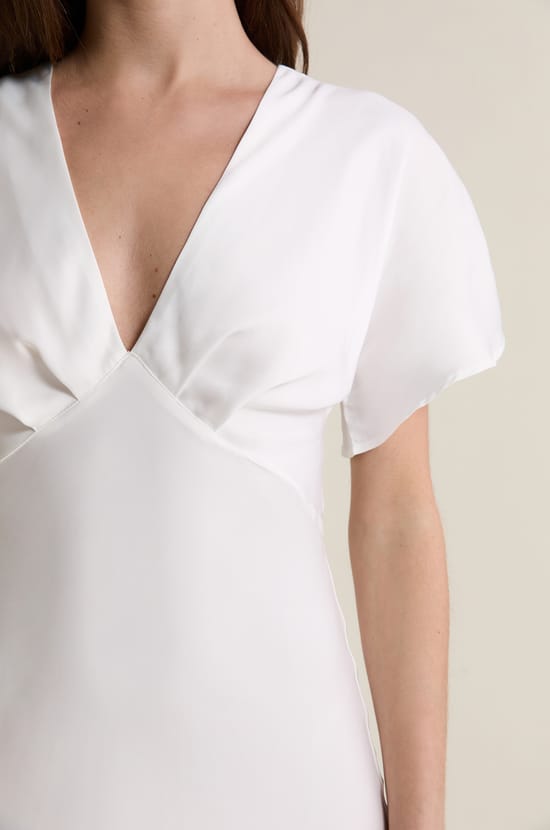 Nuisette longue satin&eacute;e;${refinementColor}