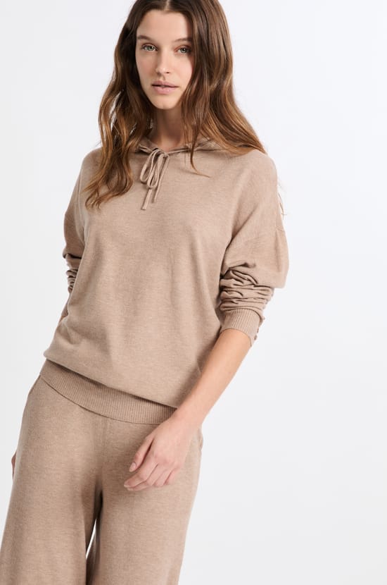 Sweatshirt à capuche;${refinementColor}