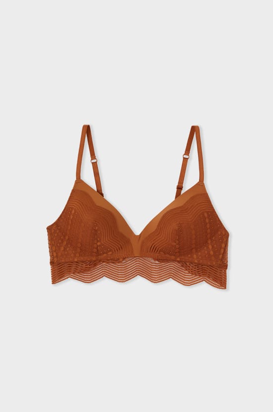Wireless Triangle Bra;${refinementColor}