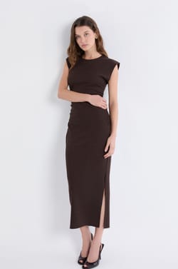 Robe longue fendue;${refinementColor}