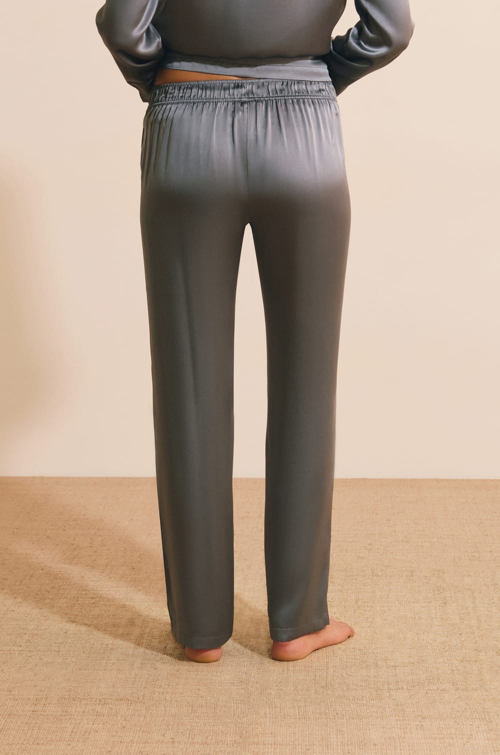 Pantalon de pyjama en soie;${refinementColor}