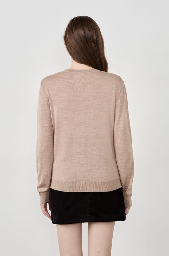 Long-sleeved Wool Sweater;${refinementColor}