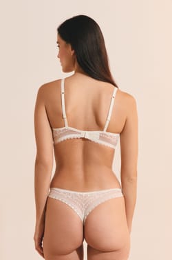 Balconette Bra;${refinementColor}